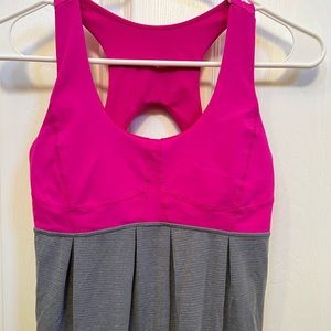 Lululemon tank top activewear in size small